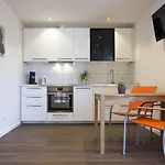 Pumpengasse מלון דירות 3*