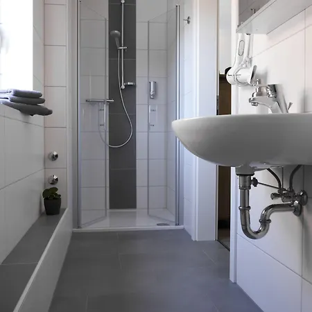 Aparthotel Pumpengasse 3*